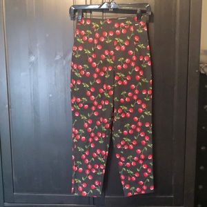 Cherry Capri Pants 🍒